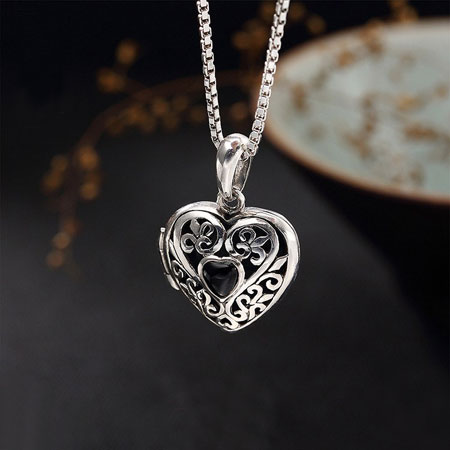 Silver Heart Lock Pendant Necklace For Women